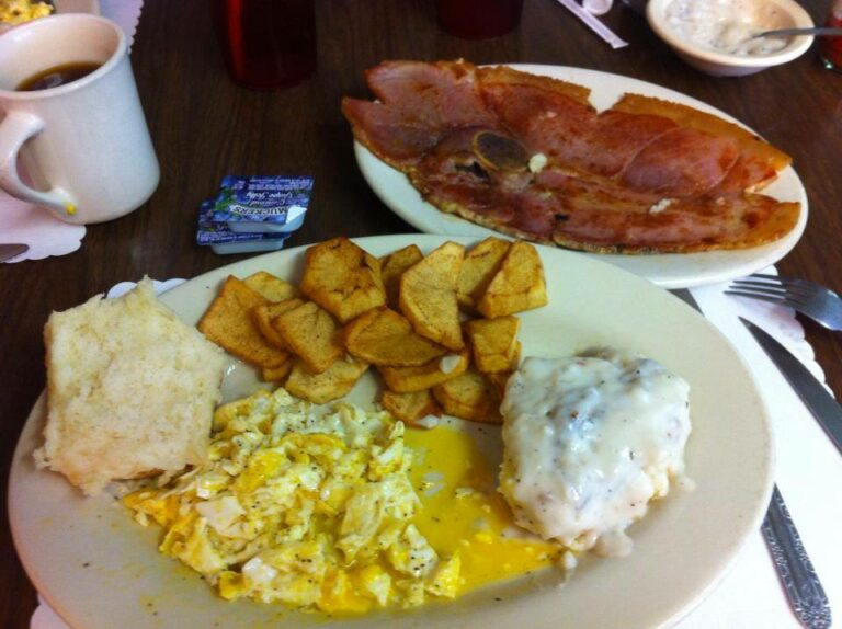 south main diner3 768x574