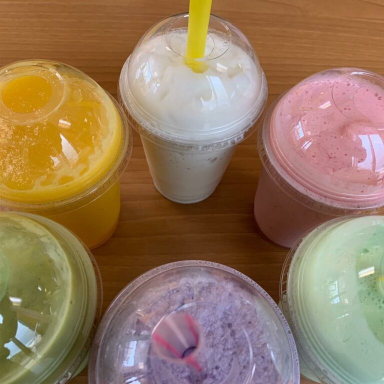 WafflesCafe3 768x768