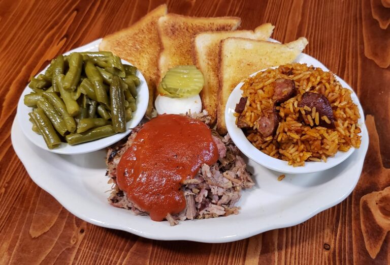 107189156 10159037593738606 718549867104105776 n 768x521