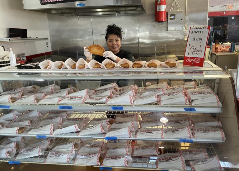 336150581 1240825309944113 2983421867213858246 n 768x549