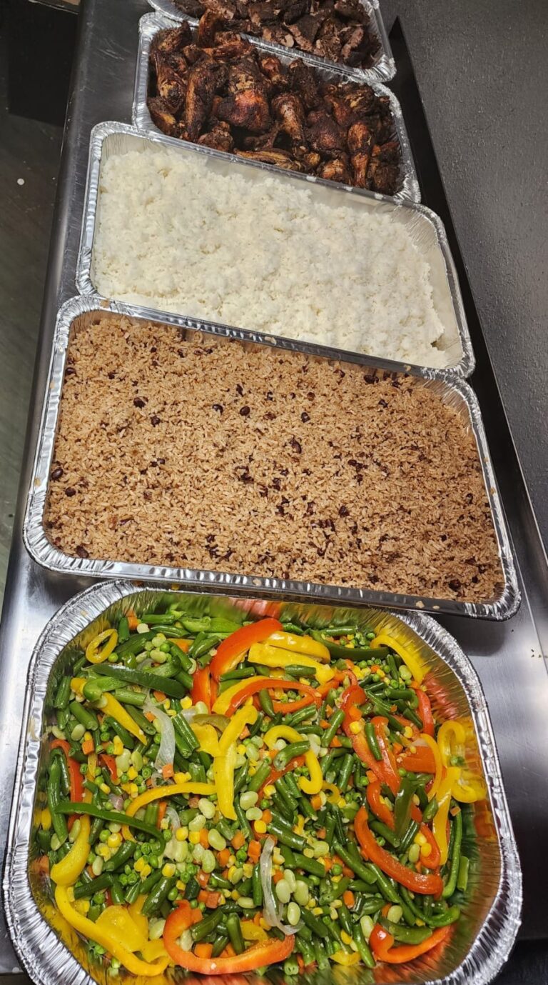 351307914 777224987413994 2701635119623228429 n 768x1379