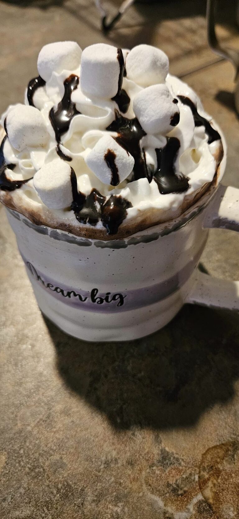 419729507 979028620546305 1369190701487746930 n 768x1663