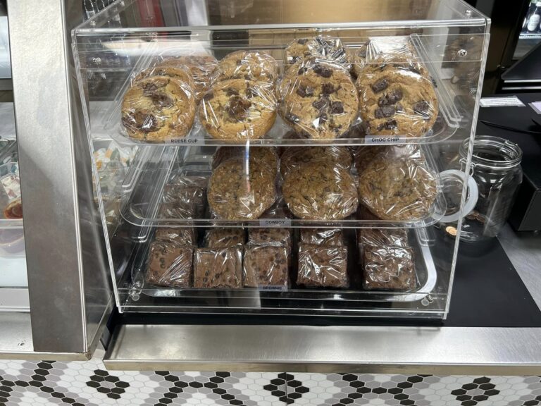 420198882 122124479198132082 3746858645993249476 n 768x576