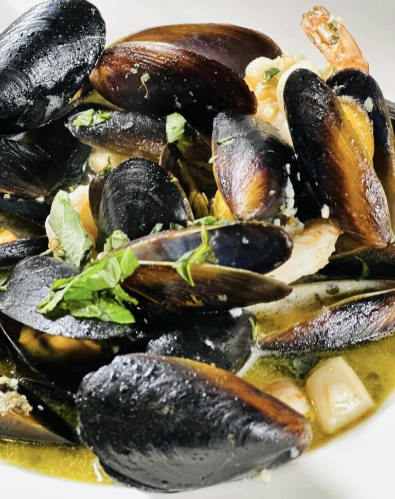 420437832 954070242740308 8857319075805536994 n 768x971