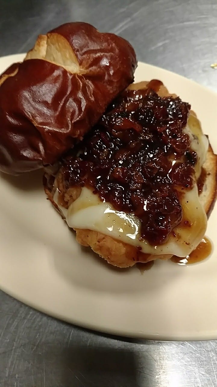 42560378 2027807793907257 2619858273066549248 n