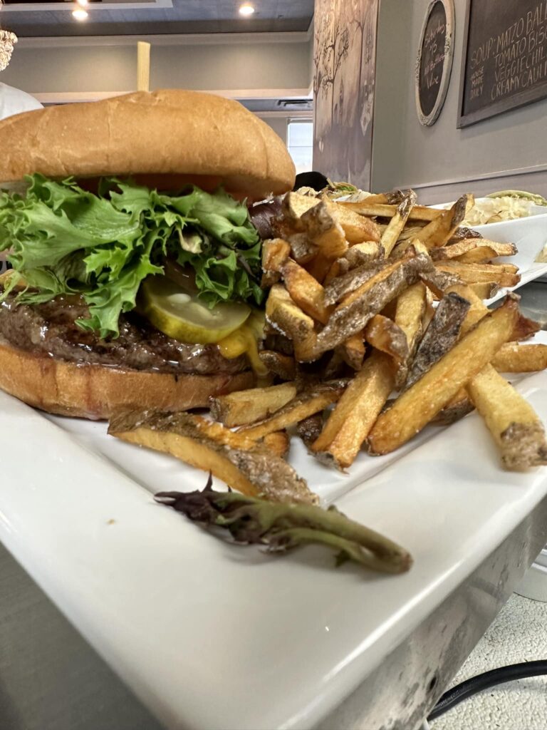 cafe melissa4 768x1024