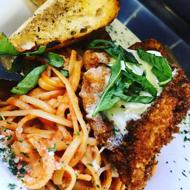 109894713 3147468585337567 3257361670945764576 n 768x768