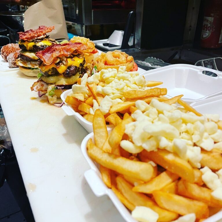 159892205 10158990501184513 1709701143402798083 n 768x768