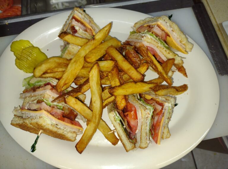 249363333 169304422074139 1325794315147763636 n 768x572