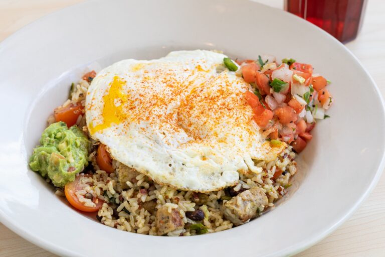 299106911 122605560516680 474039761393967157 n 768x512