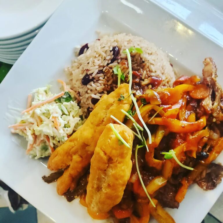 313199349 141294645316684 6599972133351417943 n 768x768