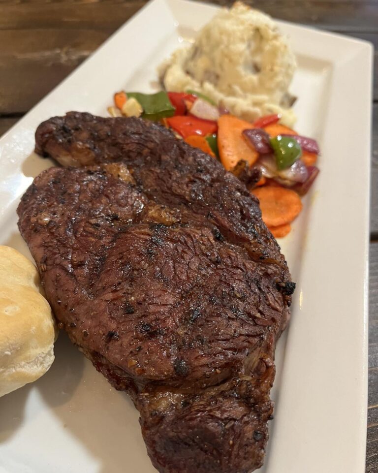 328889894 941415433696652 1782702552467534409 n 768x961