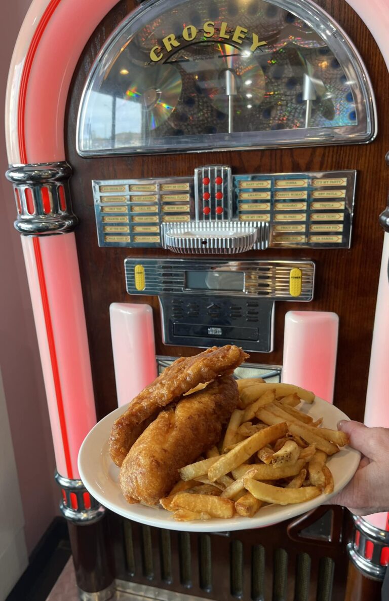 330322678 1270291713843280 8959549915306525252 n 768x1186