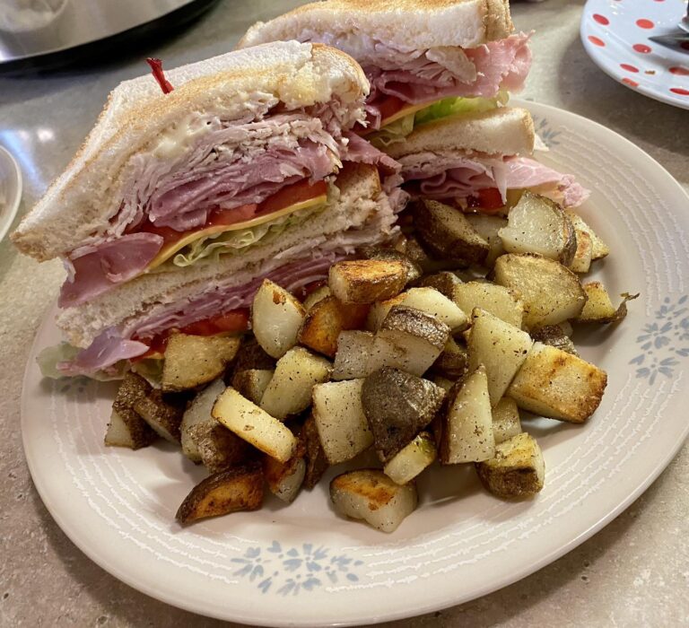 331158824 493333136342620 1801118587284130468 n 768x700