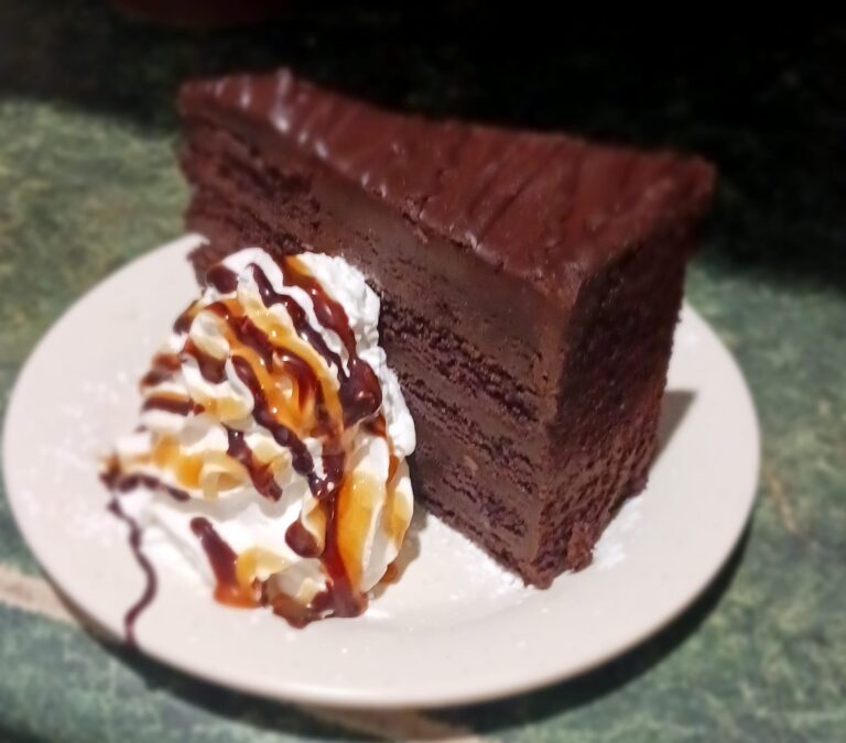 333077117 553463030183006 7996350882241070493 n 768x675