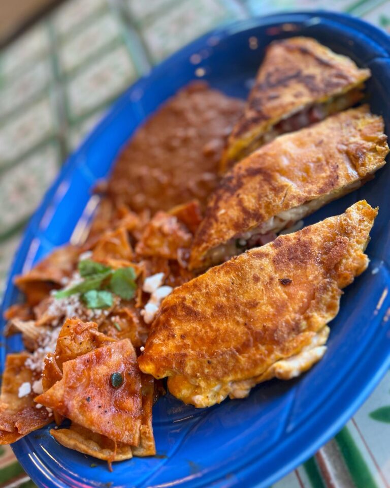 359743837 756486453151371 5686548131957454952 n 768x960