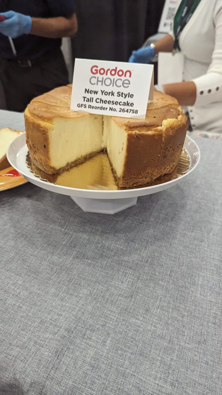 377978887 267159562855609 1017494917908467522 n 768x1365