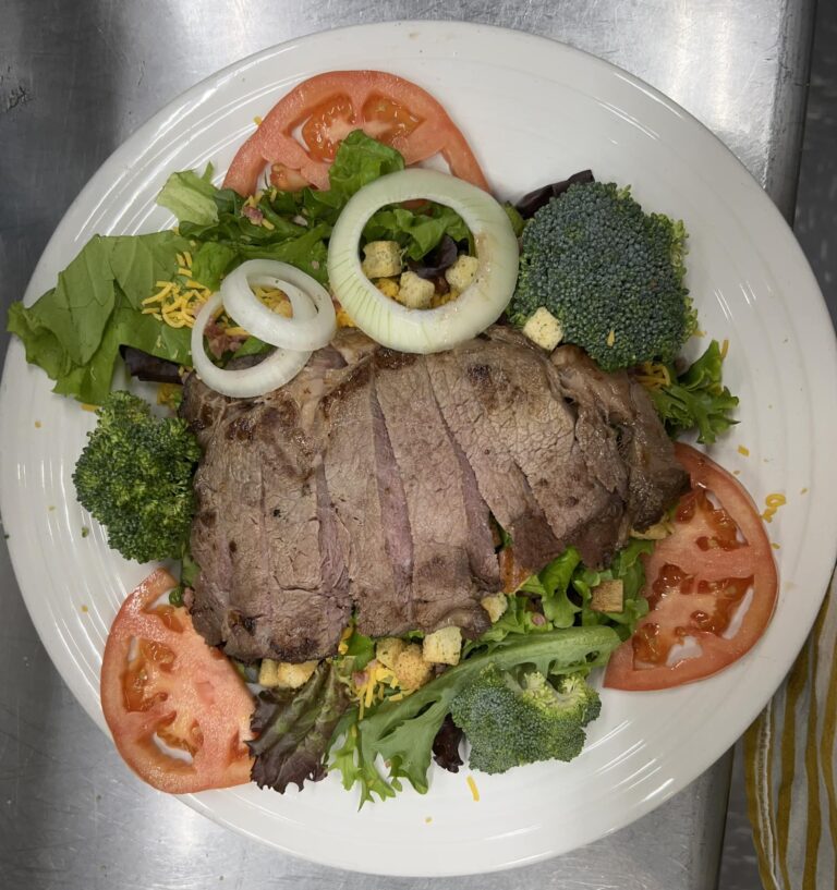 382131842 866009488250610 6730461441646894401 n 768x817