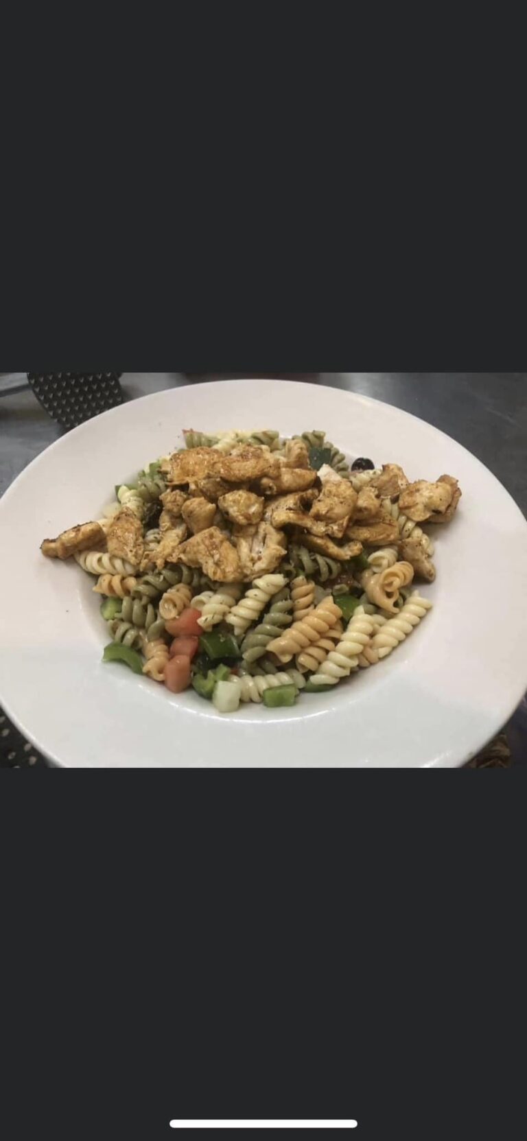 391731717 823747076314894 5599409764846188183 n 768x1663