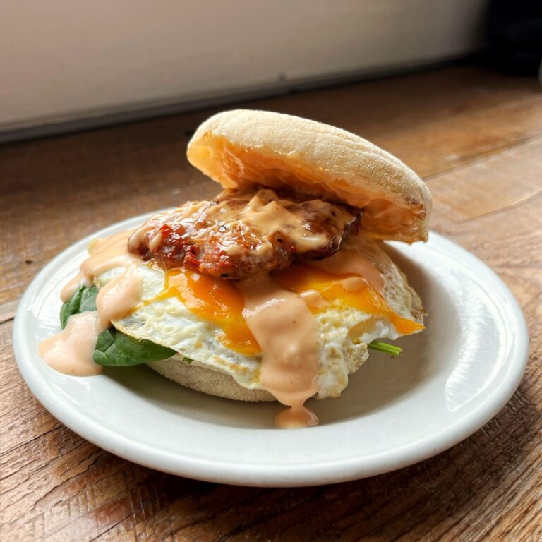 403735369 1063455674629137 5840553127598385957 n 768x768