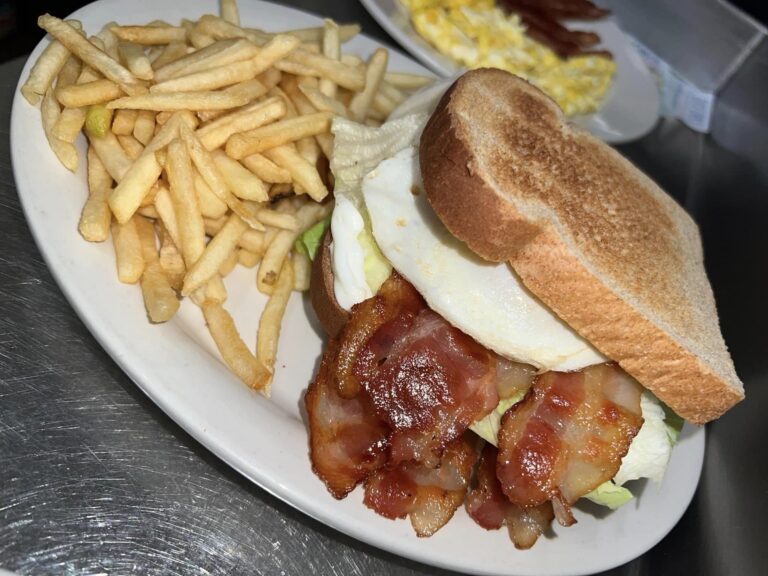 411752682 840414858084903 3774256870740245576 n 768x576