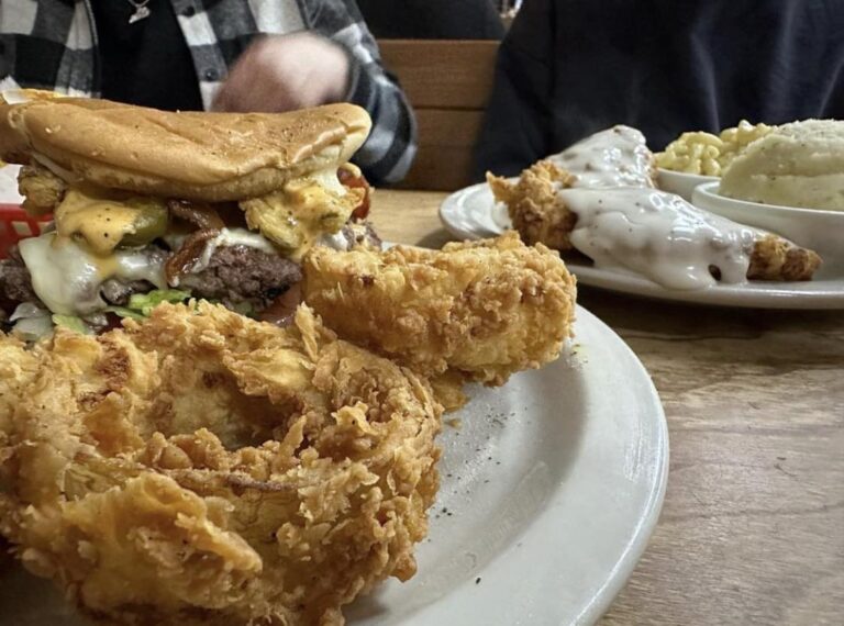 412278767 901815935281202 4810457531296212056 n 768x570