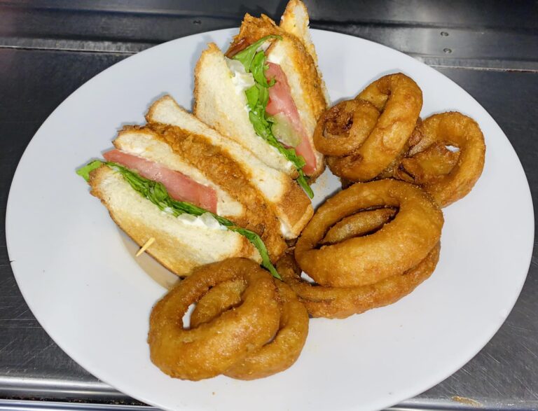 418530957 1053513285738285 8888111980725918245 n 768x587