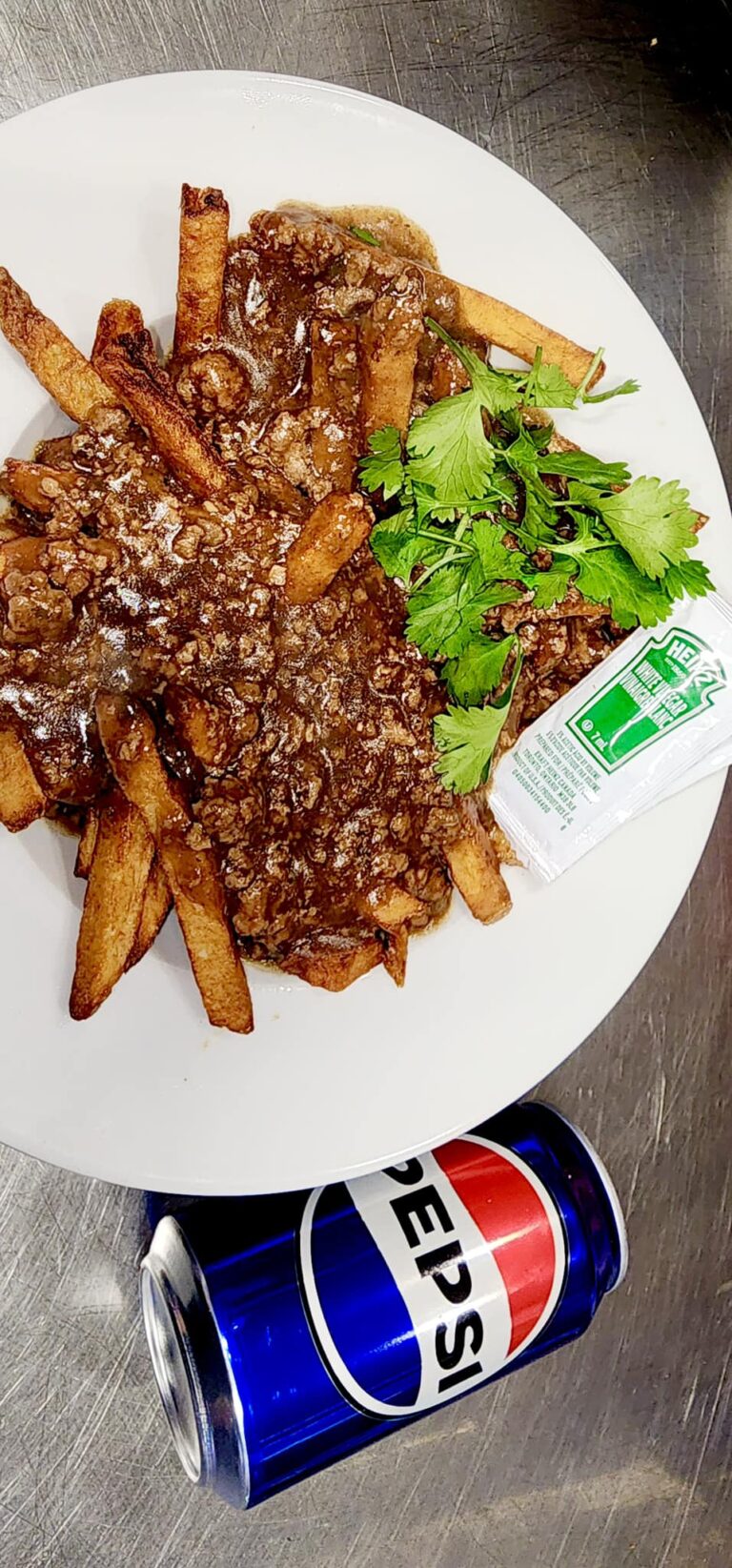 419169590 1052863159136631 2115458108498361812 n 768x1645