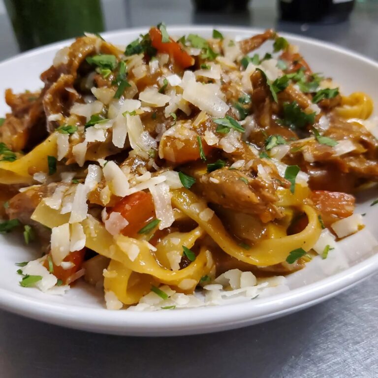 420188728 895555865905767 224772125550978564 n 768x768