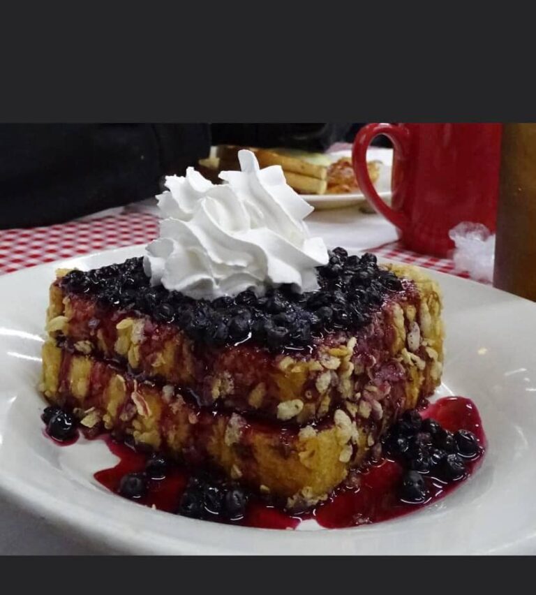 423132446 904603034998885 8863325000869158054 n 768x852