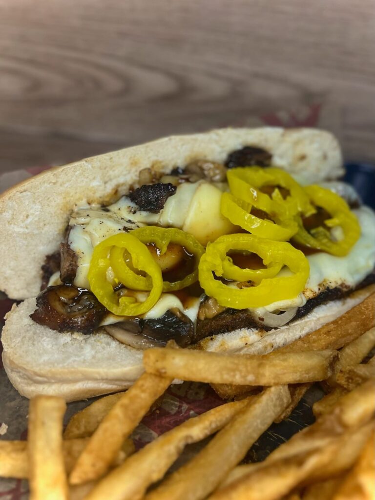 423236769 1138401594003157 7242771067601495840 n 768x1025