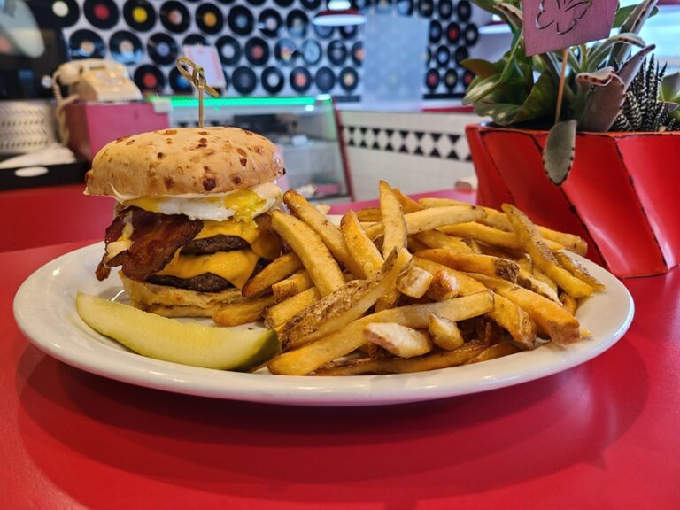 424784672 691545653004187 4622978087970563465 n 768x576