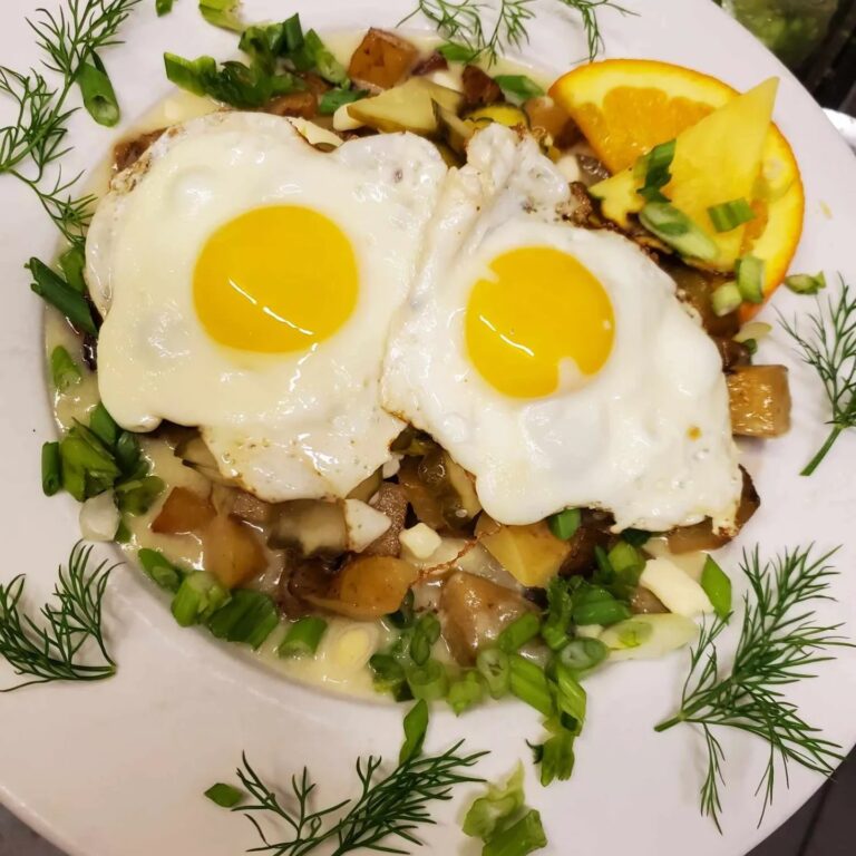 425010468 1011899810473762 4152517465484271998 n 768x768