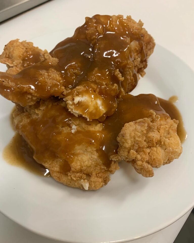 425560961 18044911402613565 7452157528816923198 n 768x960