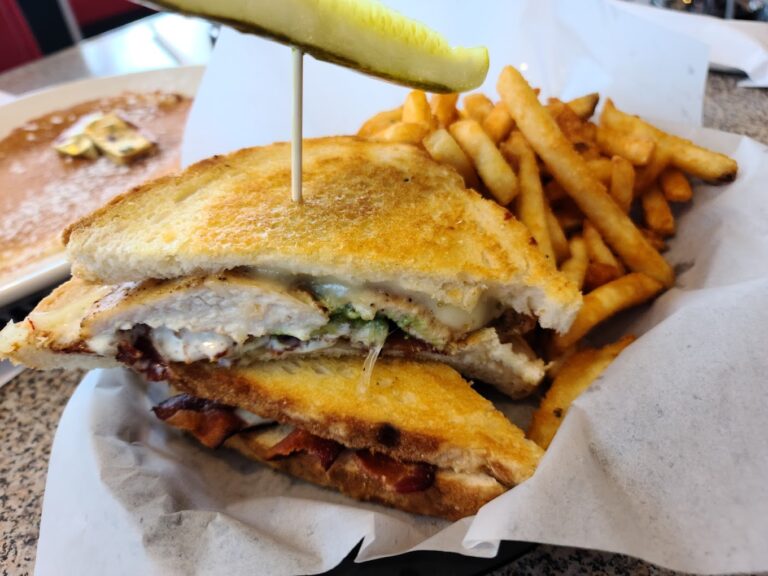 428442601 880922490705535 4515891060396629037 n 4 768x576