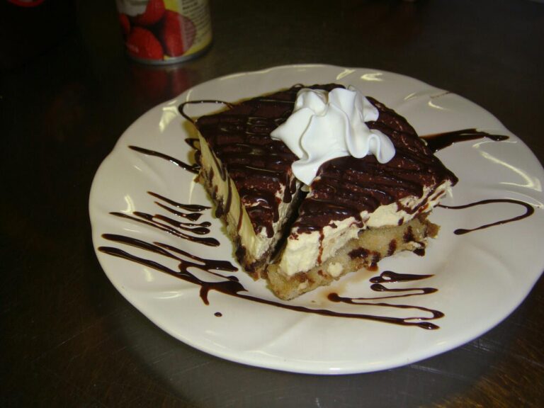 885346 10152638949985691 1543916558 o 768x576