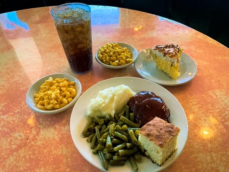 94857796 2981552571887523 1474913145498632192 n 768x576