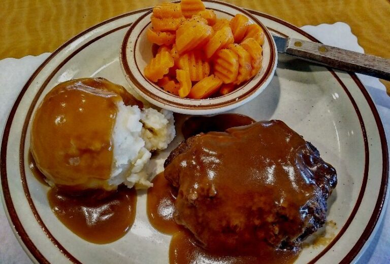 16998737 1368361149892835 4095382049335962106 n 768x521