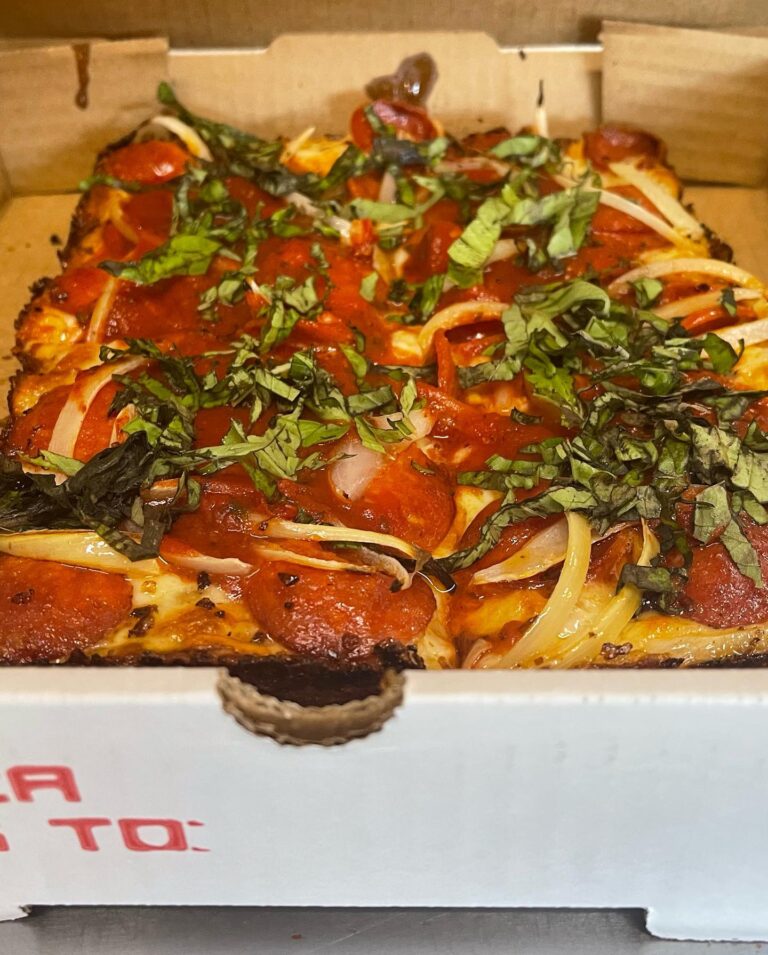 274754388 470999188035882 2323912918323839296 n 768x955