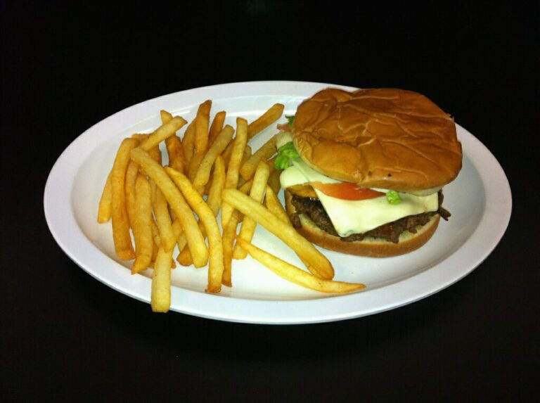 287302 246941728688033 1122169230 o 768x573