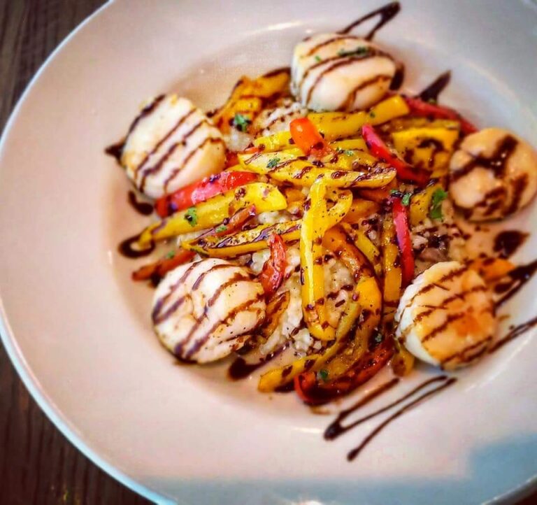 39193482 1741123099339308 9092534491066400768 n 768x722