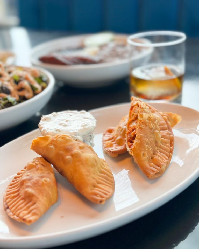 392884221 1158846458791178 558775220638437393 n 768x960