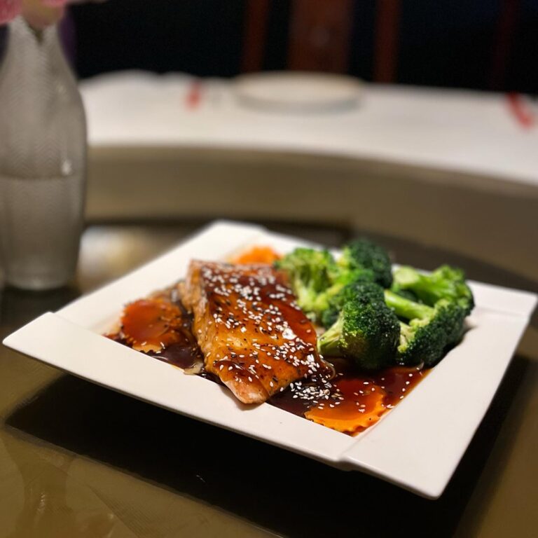 404053394 17963287364669219 4519519866597694750 n 768x768