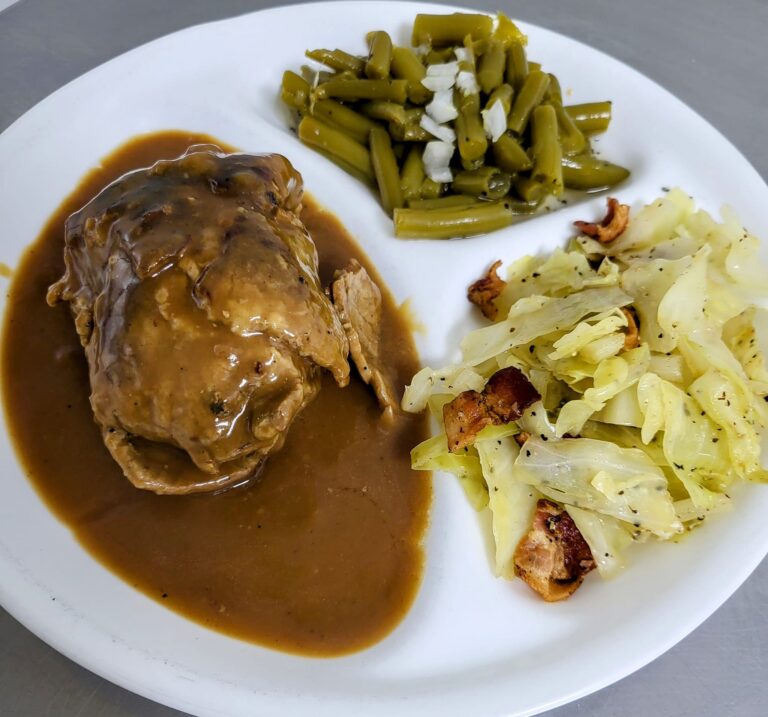 417232114 847874704015720 2111086378552684115 n 768x717