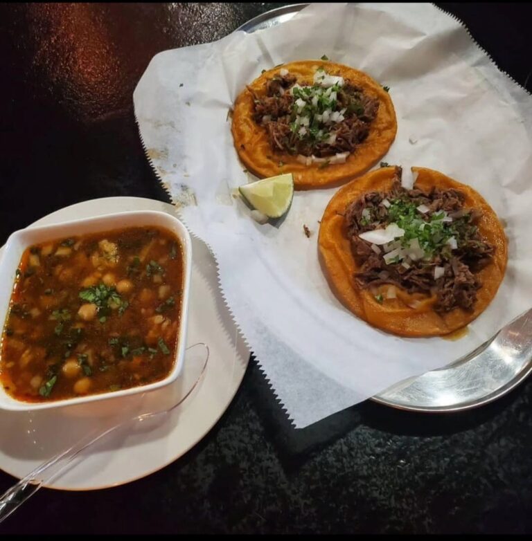 419936678 899624815501153 8672594327657352961 n 768x782