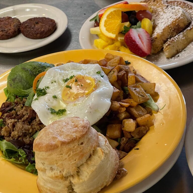 421173672 18408898771007431 1481369891424429460 n 768x768