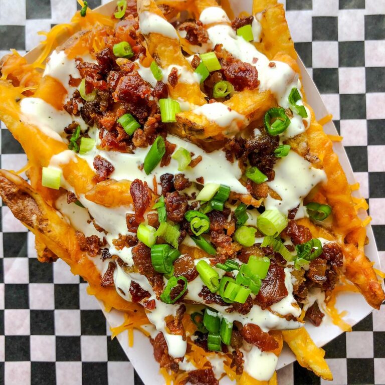 421668854 18224022961270291 5940638737622408155 n 768x768