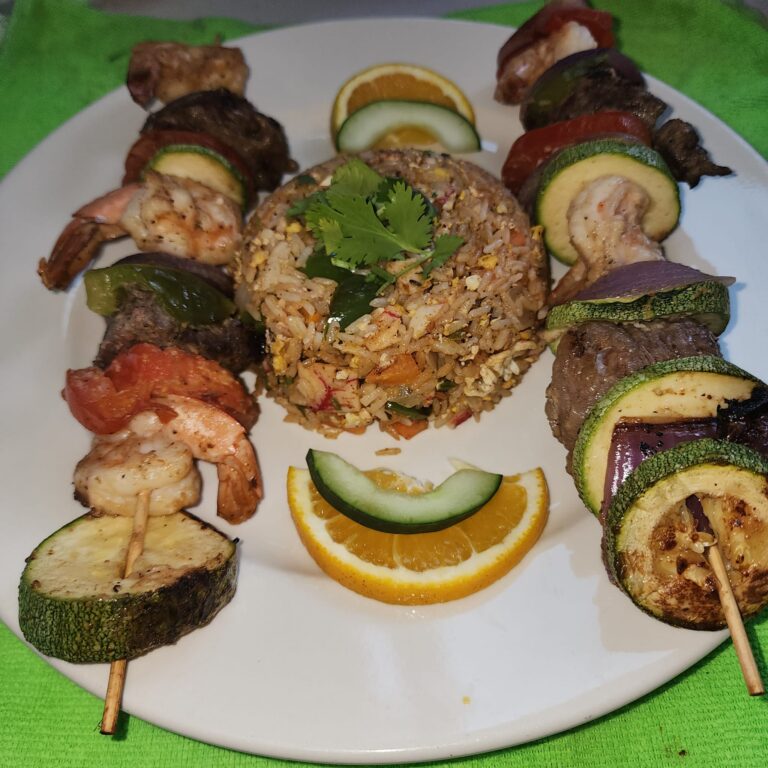 421889567 301806759542739 4696953762228726918 n 768x768