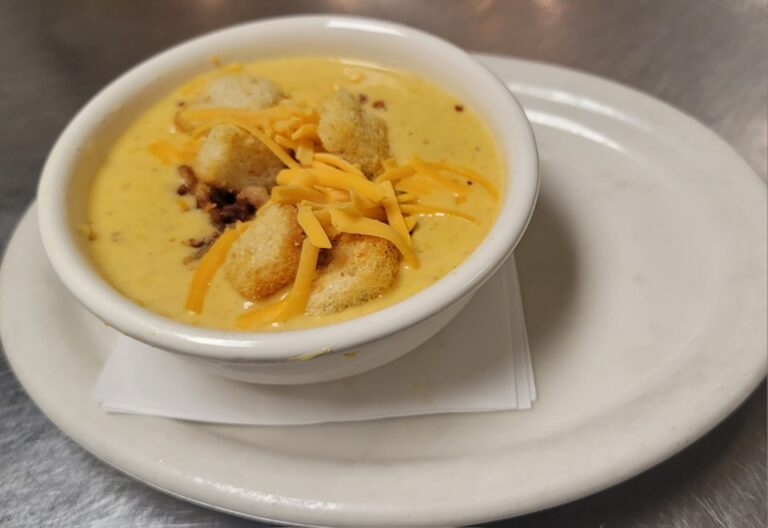 424982961 903384361789280 9200844239831879575 n 768x528