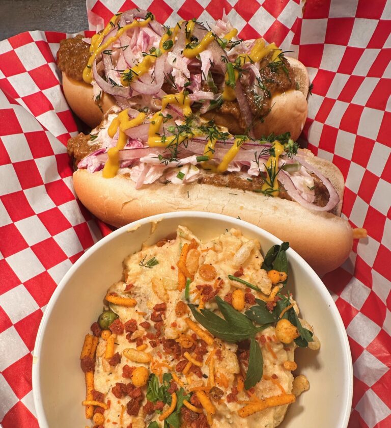 425848742 18335138155105119 4263546546628930689 n 768x840